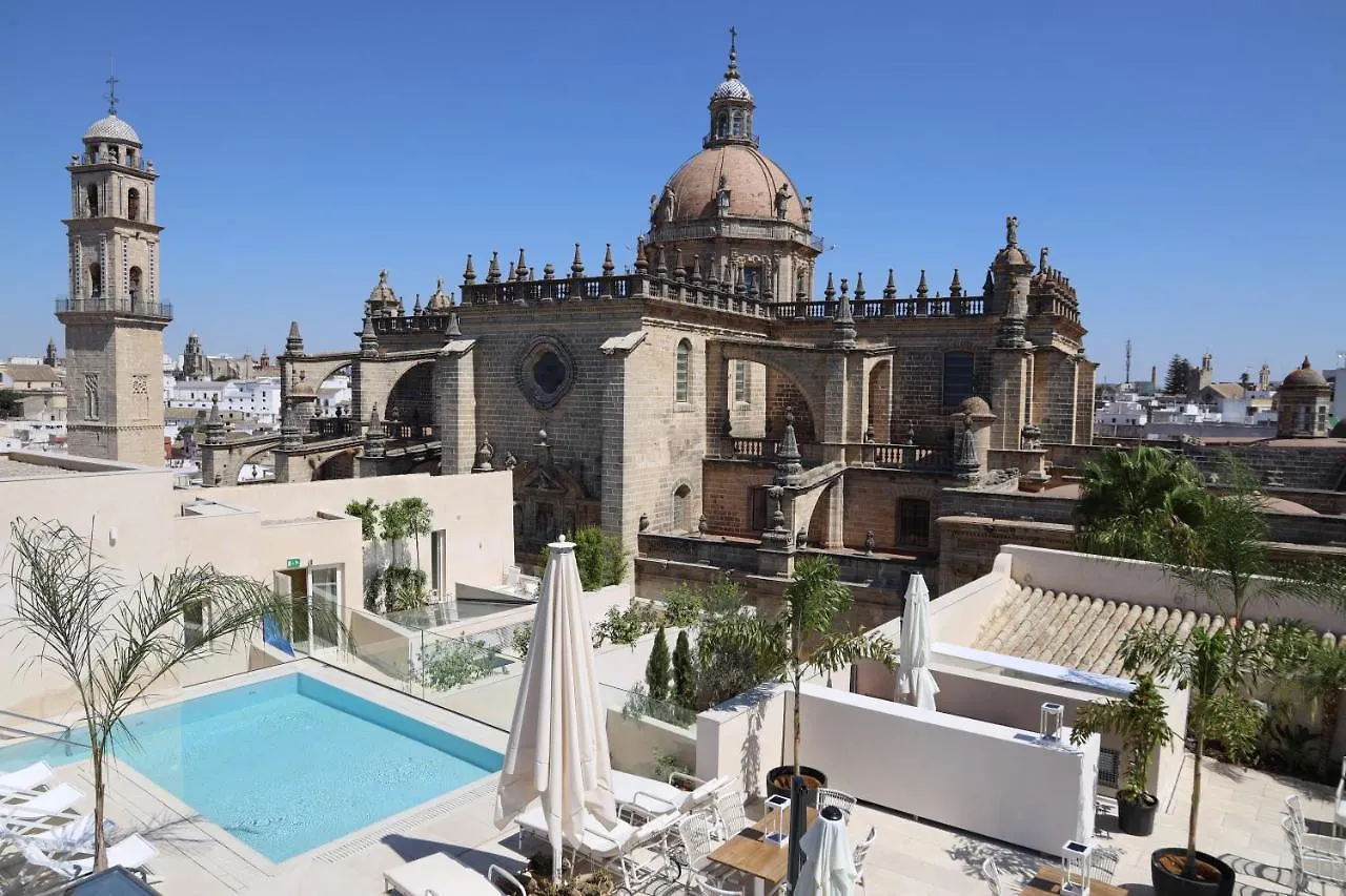 Hotel Bodega Tio Pepe جيريز 4*,  إسبانيا
